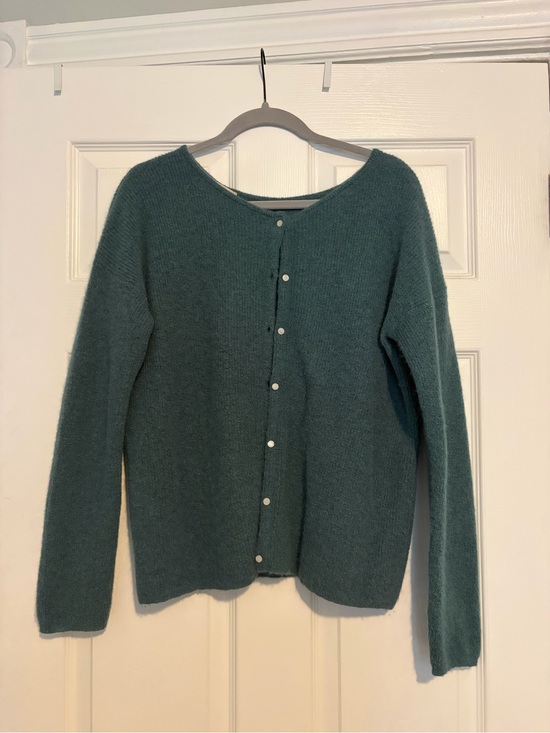 Sezane Sweaters - EUC Sezane Gaspard Cardigan Size M in Sage